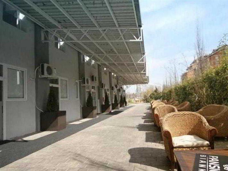 Pansion Bianko Hotel Skopje Eksteriør billede